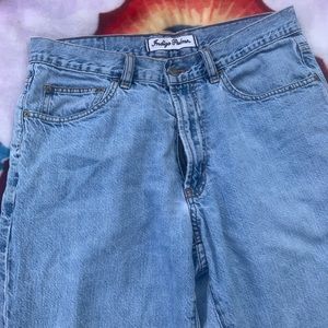 Light wash Mom Jeans